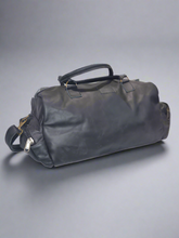 Load image into Gallery viewer, Extra Large Travelbag - Matt Black
